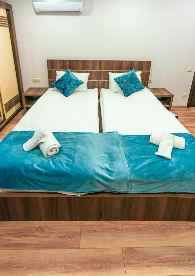 Hotel Classic Suites Tbilisi Esterno foto